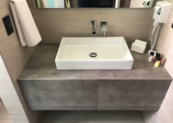Mc Hotel 5*